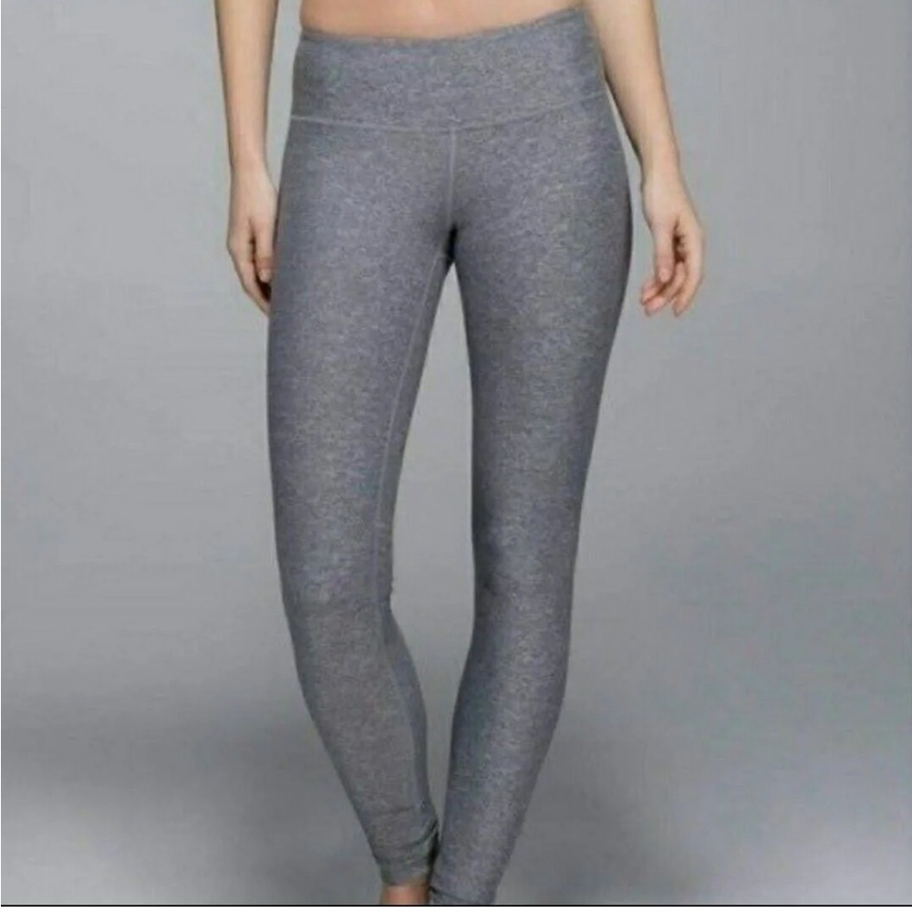 Heather gray lululemon leggings